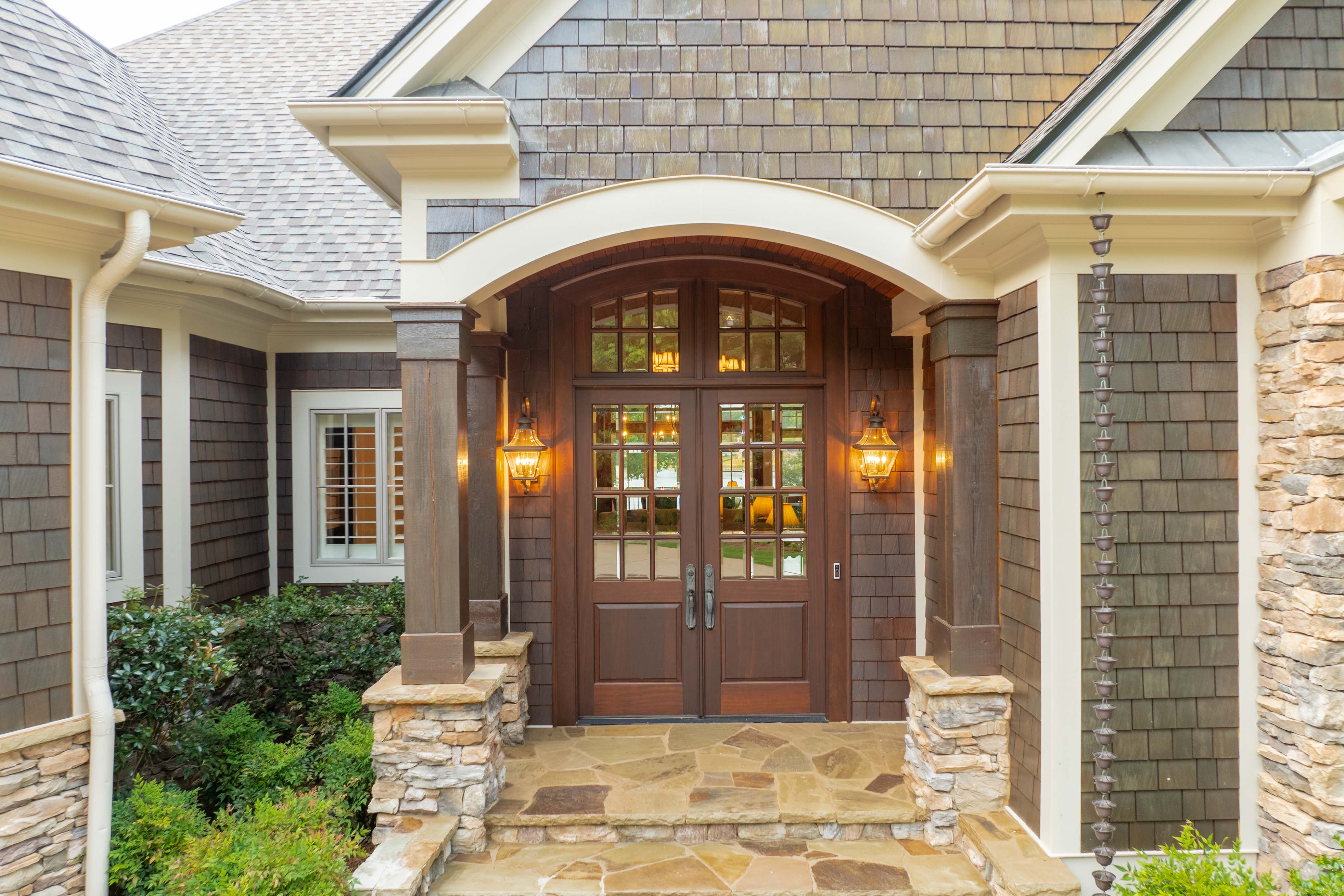 1331 Rose Creek image 3